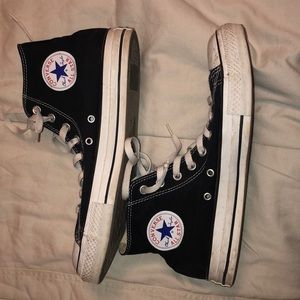 Men’s converse sneakers